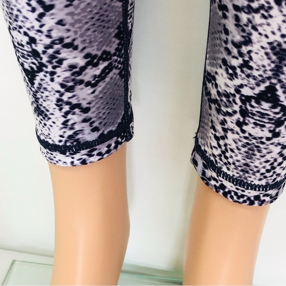 Nicole Miller Sports Purple Snakeskin Print Leggings - Picture 13 of 16